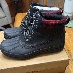 Sperry coldbay mid